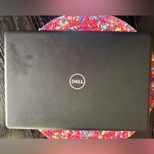 Used DELL Inspiron 15 3000